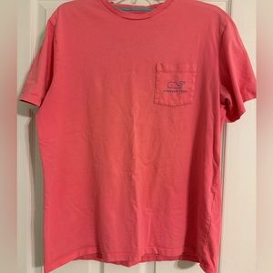 Vineyard Vines men’s tshirt